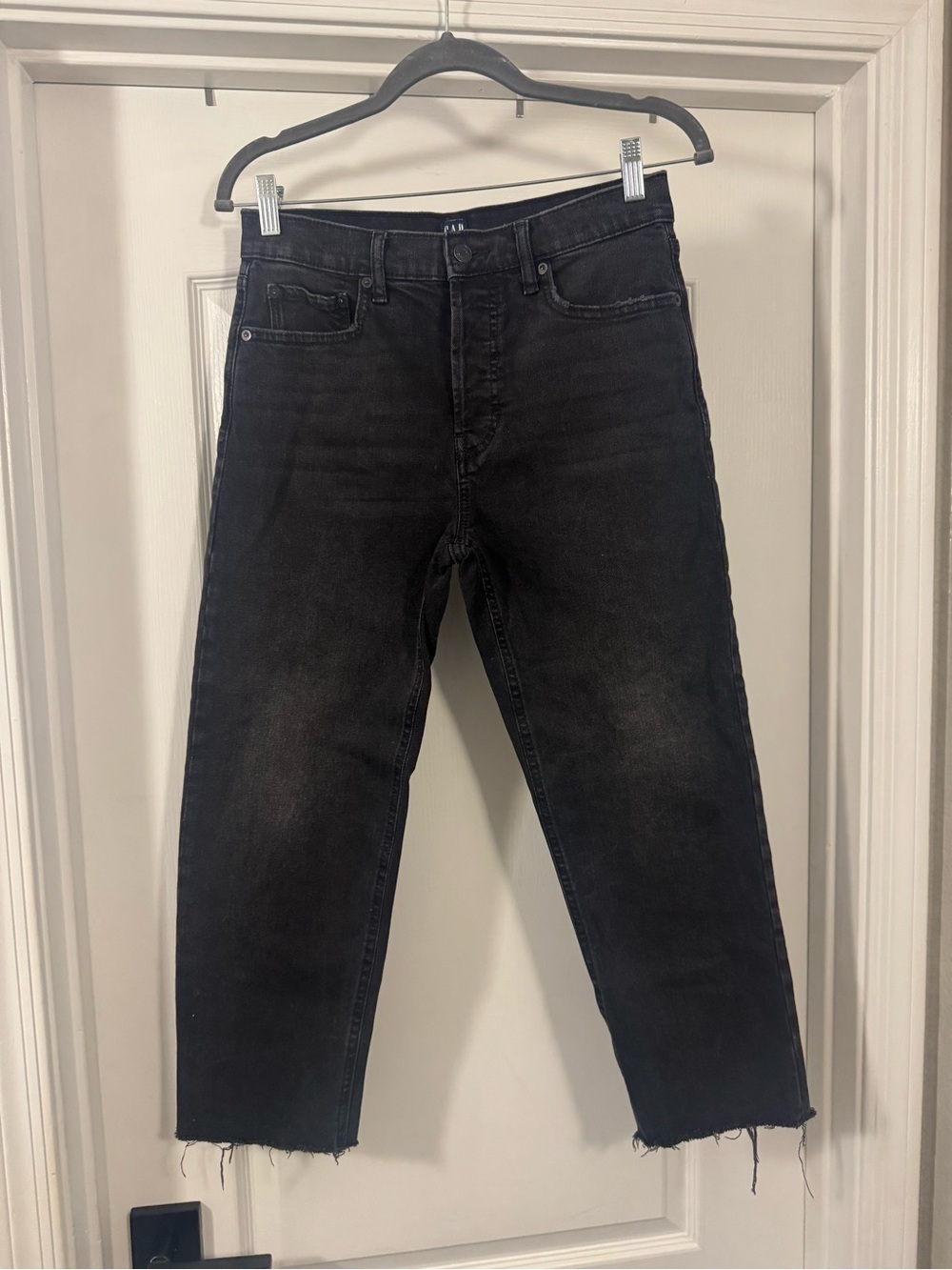 GAP Black Cropped Cheeky Straight Leg Jeans - Picture 1 of 14